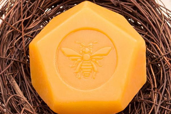 馬油皂是干什么用的 馬油皂適合什么人使用 馬油皂是干什么用的 馬油皂適合什么人使用