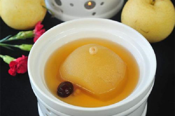 冰糖雪梨放保溫杯里第二天喝可以嗎 冰糖雪梨可以隔夜喝嗎 冰糖雪梨放保溫杯里第二天喝可以嗎 冰糖雪梨可以隔夜喝嗎