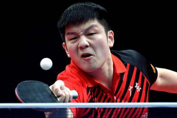打乒乓球能長(zhǎng)高嗎 打乒乓球要穿什么鞋 打乒乓球能長(zhǎng)高嗎 打乒乓球要穿什么鞋