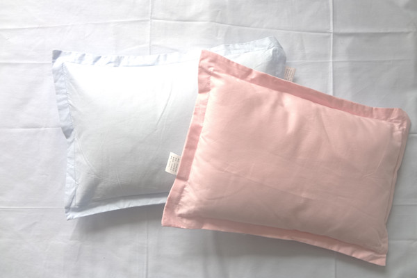 嬰兒枕禿是什么意思 嬰兒枕禿正常嗎 嬰兒枕禿是什么意思 嬰兒枕禿正常嗎