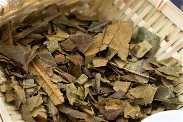 枇杷葉煮多久合適 枇杷葉喝多了會(huì)怎么樣 枇杷葉煮多久合適 枇杷葉喝多了會(huì)怎么樣