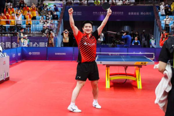 打乒乓球能長(zhǎng)高嗎 打乒乓球要穿什么鞋 打乒乓球能長(zhǎng)高嗎 打乒乓球要穿什么鞋