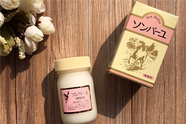 馬油是酸性還是堿性 馬油適合什么季節(jié)用 馬油是酸性還是堿性 馬油適合什么季節(jié)用