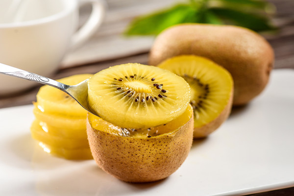 獼猴桃可以降血糖嗎 獼猴桃可以降血壓?jiǎn)?>
               <p class=