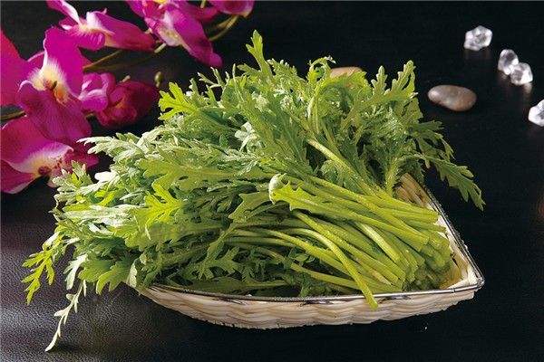 茼蒿可以降血壓?jiǎn)?茼蒿的功效和作用 茼蒿可以降血壓?jiǎn)?茼蒿的功效和作用