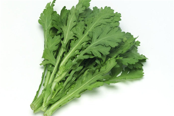 茼蒿有草酸嗎 茼蒿不焯水能吃嗎 茼蒿有草酸嗎 茼蒿不焯水能吃嗎