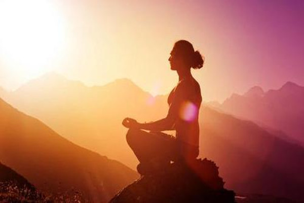 打坐多長時(shí)間合適 打坐的最佳時(shí)間是幾點(diǎn) 打坐多長時(shí)間合適 打坐的最佳時(shí)間是幾點(diǎn)