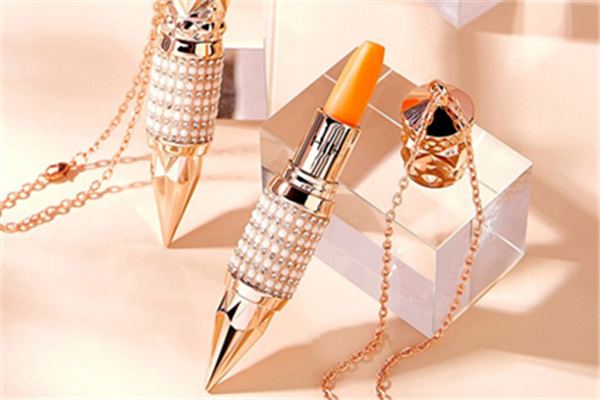 蘿卜丁口紅會(huì)化嗎 蘿卜丁口紅怎么保存時(shí)間長(zhǎng) 蘿卜丁口紅會(huì)化嗎 蘿卜丁口紅怎么保存時(shí)間長(zhǎng)