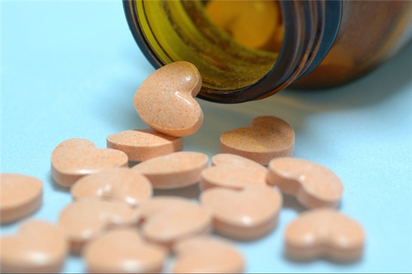 過(guò)敏藥是飯前吃還是飯后吃 過(guò)敏藥什么時(shí)候吃最好 過(guò)敏藥是飯前吃還是飯后吃 過(guò)敏藥什么時(shí)候吃最好