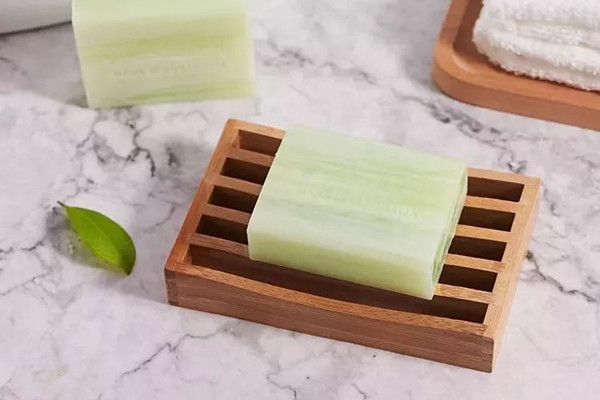 除螨皂可以和洗面奶一起用嗎 除螨皂能和去角質(zhì)的一起用嗎 除螨皂可以和洗面奶一起用嗎 除螨皂能和去角質(zhì)的一起用嗎