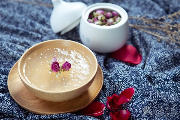 燕窩是早上吃好還是晚上吃好 燕窩在什么時間段喝最好 燕窩是早上吃好還是晚上吃好 燕窩在什么時間段喝最好