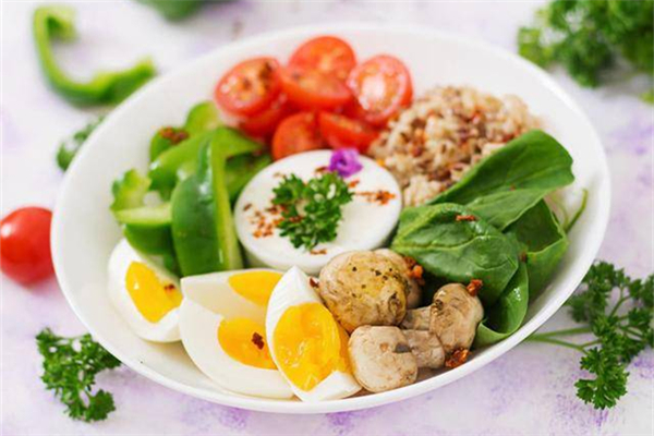 減脂餐有營(yíng)養(yǎng)嗎 減脂餐的熱量是多少 減脂餐有營(yíng)養(yǎng)嗎 減脂餐的熱量是多少