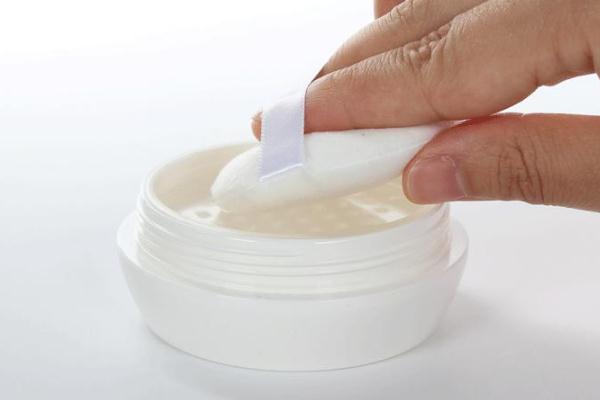 爽身粉會堵塞毛孔嗎 爽身粉會致癌嗎 爽身粉會堵塞毛孔嗎 爽身粉會致癌嗎