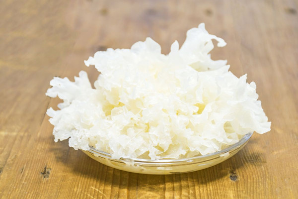 銀耳有保質(zhì)期嗎 銀耳有沒(méi)有毒 銀耳有保質(zhì)期嗎 銀耳有沒(méi)有毒