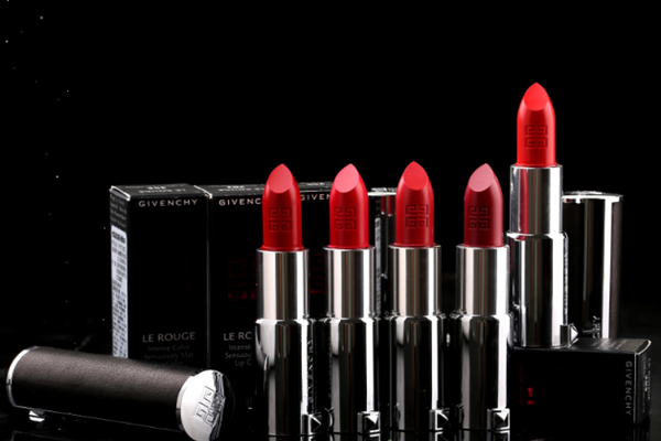 紀(jì)梵?？诩t怎么看生產(chǎn)日期 紀(jì)梵希口紅怎么辨別真假