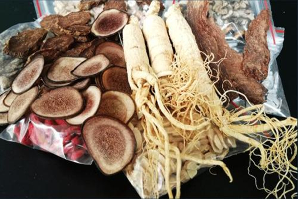 藥酒可以活血化瘀嗎 藥酒的功效和作用 藥酒可以活血化瘀嗎 藥酒的功效和作用