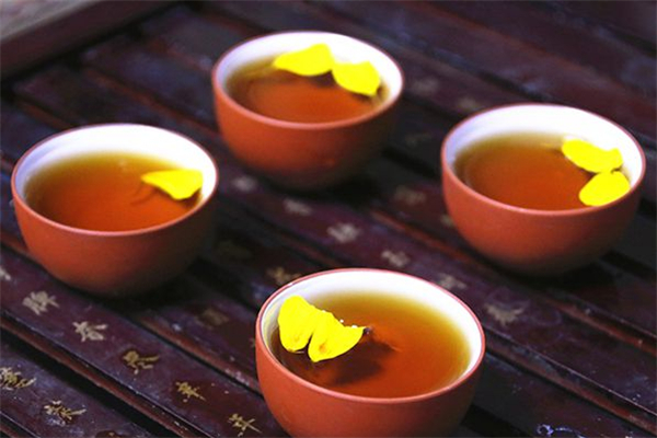 藥酒喝多少見效 藥酒喝了口干怎么回事 藥酒喝多少見效 藥酒喝了口干怎么回事