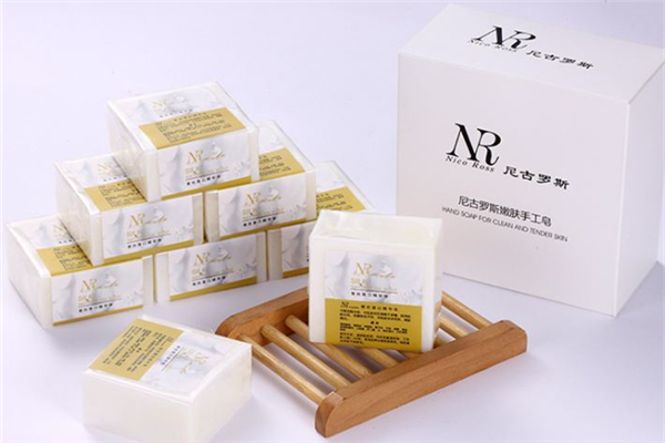 蠶絲皂真的有蠶絲嗎 蠶絲皂有沒有副作用 蠶絲皂真的有蠶絲嗎 蠶絲皂有沒有副作用