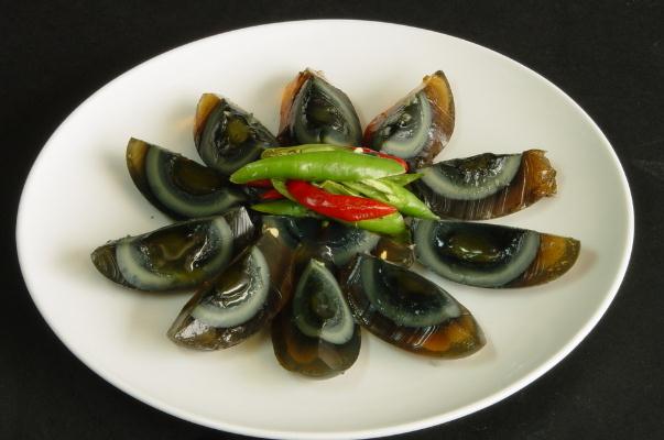 皮蛋對(duì)胃有沒有傷害 有胃病的人能吃皮蛋嗎