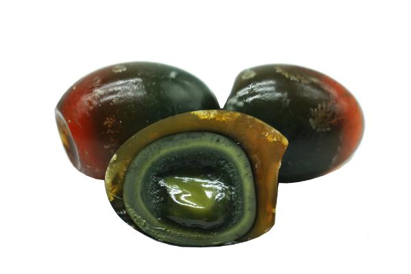 皮蛋是涼性還是熱性 皮蛋是怎么做出來的 皮蛋是涼性還是熱性 皮蛋是怎么做出來的