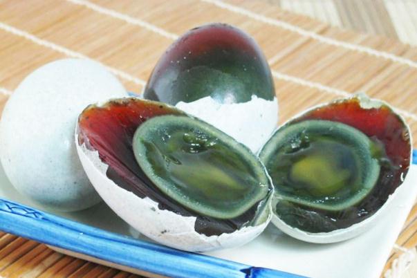 皮蛋是涼性還是熱性 皮蛋是怎么做出來的 皮蛋是涼性還是熱性 皮蛋是怎么做出來的