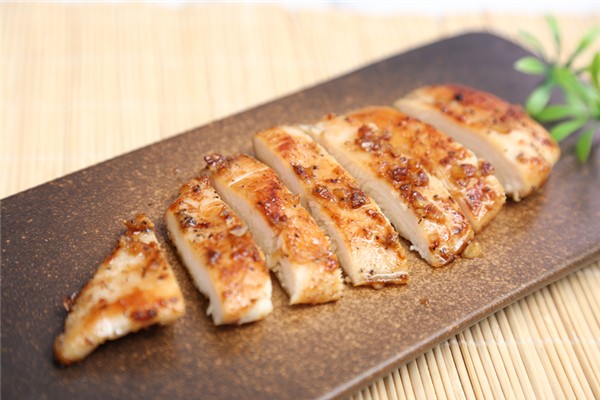 雞胸肉可以增肌嗎 雞胸肉增肌效果好嗎 雞胸肉可以增肌嗎 雞胸肉增肌效果好嗎