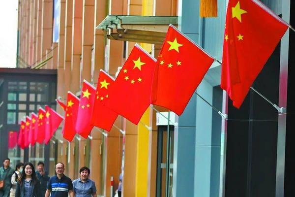 國慶節(jié)的意義和象征 國慶節(jié)是祖國的生日嗎 國慶節(jié)的意義和象征 國慶節(jié)是祖國的生日嗎