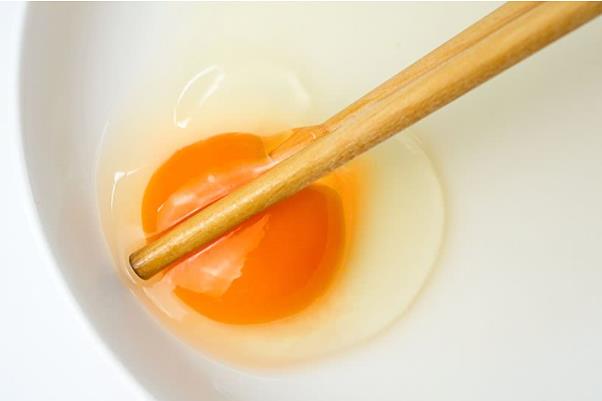 無菌蛋和普通蛋的區(qū)別 無菌蛋是怎么做到的 無菌蛋和普通蛋的區(qū)別 無菌蛋是怎么做到的