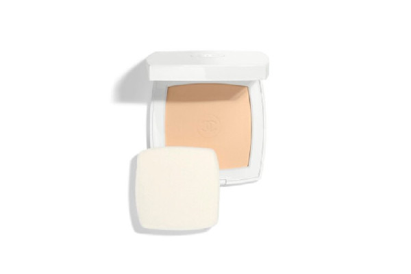 粉餅會(huì)卡粉嗎 粉餅卡粉是什么原因 粉餅會(huì)卡粉嗎 粉餅卡粉是什么原因