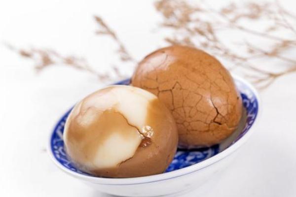 茶葉蛋的茶葉用什么茶最好 茶葉蛋的做法及配料 茶葉蛋的茶葉用什么茶最好 茶葉蛋的做法及配料