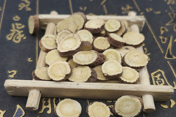 甘草的營(yíng)養(yǎng)價(jià)值 甘草的藥理作用 甘草的營(yíng)養(yǎng)價(jià)值 甘草的藥理作用