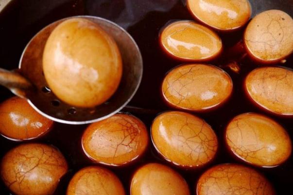 茶葉蛋的茶葉用什么茶最好 茶葉蛋的做法及配料 茶葉蛋的茶葉用什么茶最好 茶葉蛋的做法及配料