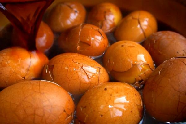 茶葉蛋要煮多長時間 茶葉蛋要放鹽嗎 茶葉蛋要煮多長時間 茶葉蛋要放鹽嗎