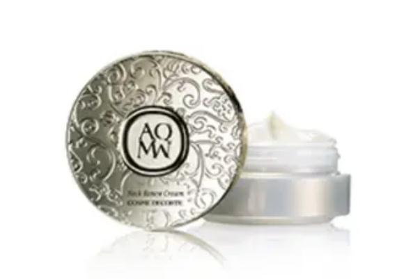 頸霜真的可以淡化頸紋嗎 頸霜哪個品牌效果好 頸霜真的可以淡化頸紋嗎 頸霜哪個品牌效果好