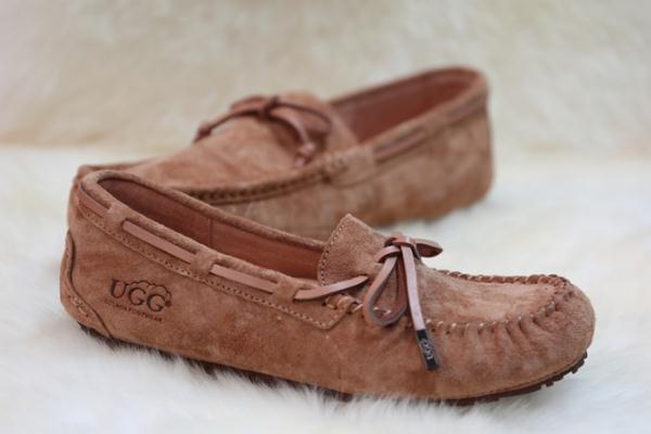 豆豆鞋可以開車嗎 豆豆鞋可以配西褲嗎 豆豆鞋可以開車嗎 豆豆鞋可以配西褲嗎