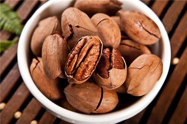 碧根果孕婦可以吃嗎 碧根果孕婦吃了有什么好處 碧根果孕婦可以吃嗎 碧根果孕婦吃了有什么好處