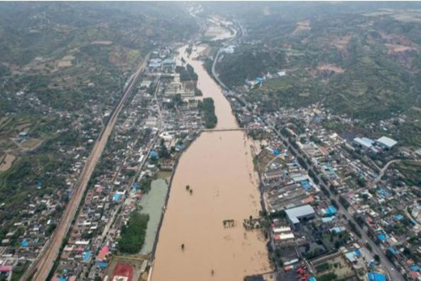暴雨對(duì)生活的影響 暴雨后的山西古建 暴雨對(duì)生活的影響 暴雨后的山西古建