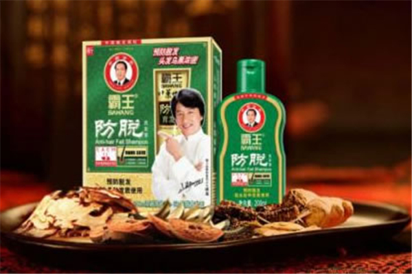 霸王洗發(fā)水有硅油還是無硅油 霸王洗發(fā)水能黑發(fā)嗎 霸王洗發(fā)水有硅油還是無硅油 霸王洗發(fā)水能黑發(fā)嗎