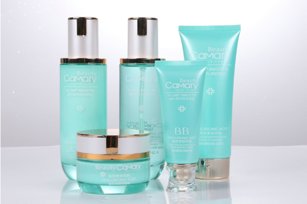 玻尿酸的主要成分是什么 玻尿酸對(duì)皮膚的作用 玻尿酸的主要成分是什么 玻尿酸對(duì)皮膚的作用