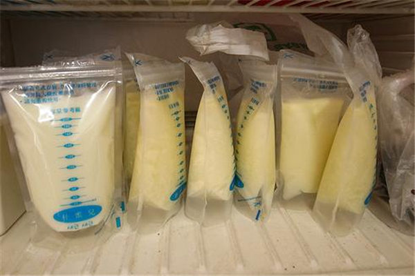 儲奶袋是干嘛的 儲奶袋是什么材質的 儲奶袋是干嘛的 儲奶袋是什么材質的