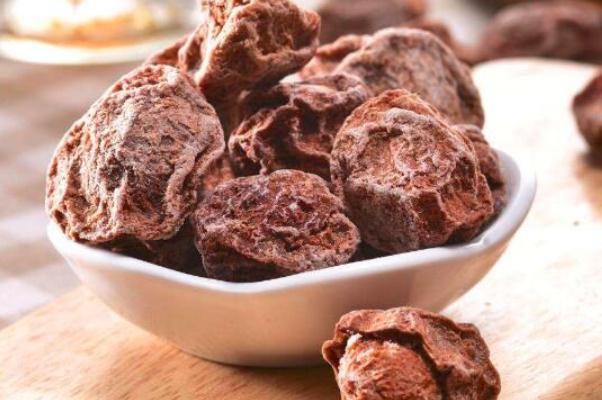 話梅會(huì)發(fā)霉嗎 發(fā)霉的話梅是什么樣的 話梅會(huì)發(fā)霉嗎 發(fā)霉的話梅是什么樣的