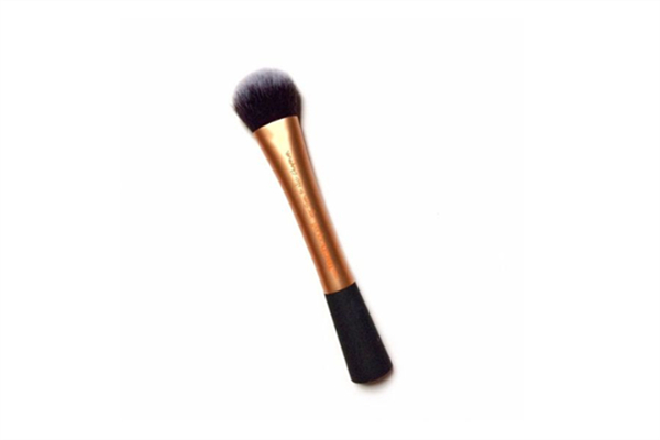 粉底刷是智商稅嗎 粉底刷有必要買嗎 粉底刷是智商稅嗎 粉底刷有必要買嗎