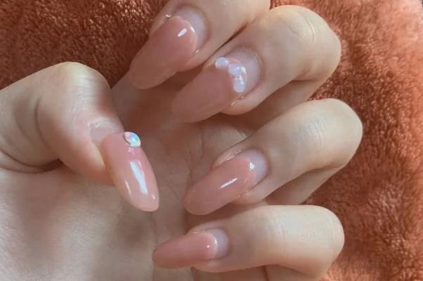 甲油膠對孕婦有影響嗎 甲油膠孕婦可以用嗎 甲油膠對孕婦有影響嗎 甲油膠孕婦可以用嗎