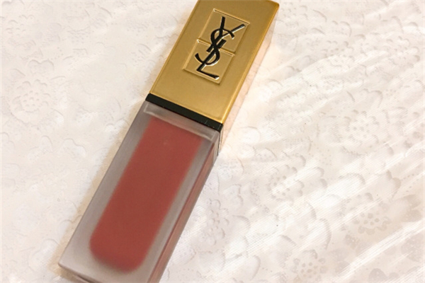 圣羅蘭唇釉最火的色號 圣羅蘭唇釉多少毫升 圣羅蘭唇釉最火的色號 圣羅蘭唇釉多少毫升