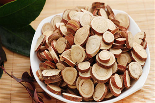 甘草適合小孩喝嗎 甘草多大孩子可以吃 甘草適合小孩喝嗎 甘草多大孩子可以吃