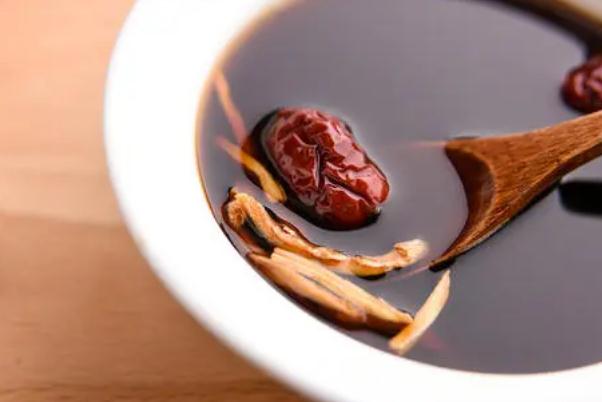 紅糖姜茶會(huì)胖嗎 紅糖姜茶會(huì)不會(huì)上火 紅糖姜茶會(huì)胖嗎 紅糖姜茶會(huì)不會(huì)上火