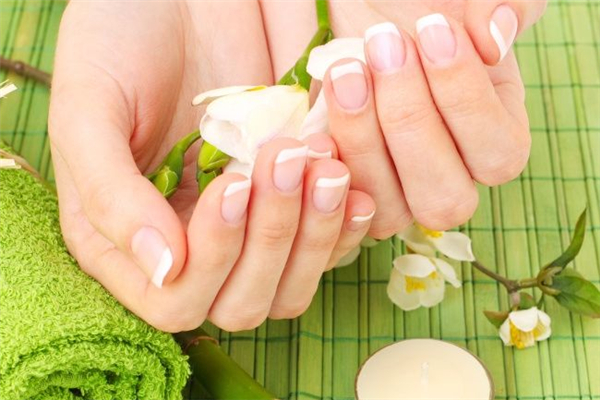 手部粗糙去角質(zhì)可以嗎 手部粗糙怎么快速細(xì)膩 手部粗糙去角質(zhì)可以嗎 手部粗糙怎么快速細(xì)膩