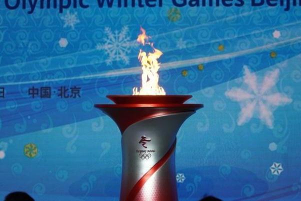 北京冬奧會(huì)火炬?zhèn)鬟f時(shí)間 北京冬奧第一支火炬點(diǎn)燃 北京冬奧會(huì)火炬?zhèn)鬟f時(shí)間 北京冬奧第一支火炬點(diǎn)燃