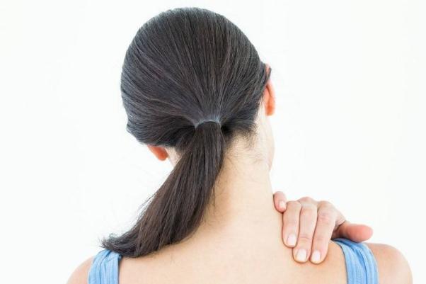 落枕要多久才能恢復(fù) 落枕要冷敷還是熱敷 落枕要多久才能恢復(fù) 落枕要冷敷還是熱敷