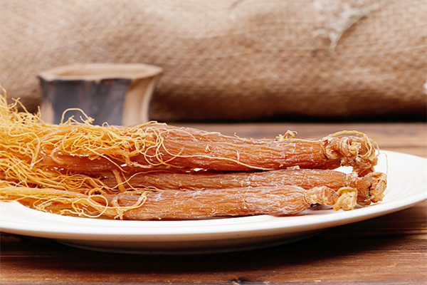 紅參一天吃多少克合適 紅參有什么副作用 紅參一天吃多少克合適 紅參有什么副作用